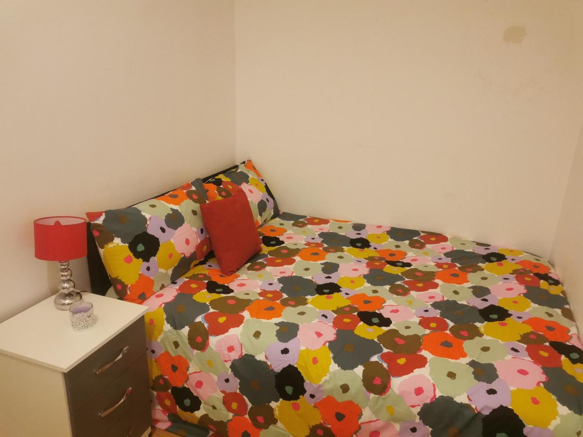 Lovely Spacious Room Near Train Station And University Dallington  Екстер'єр фото